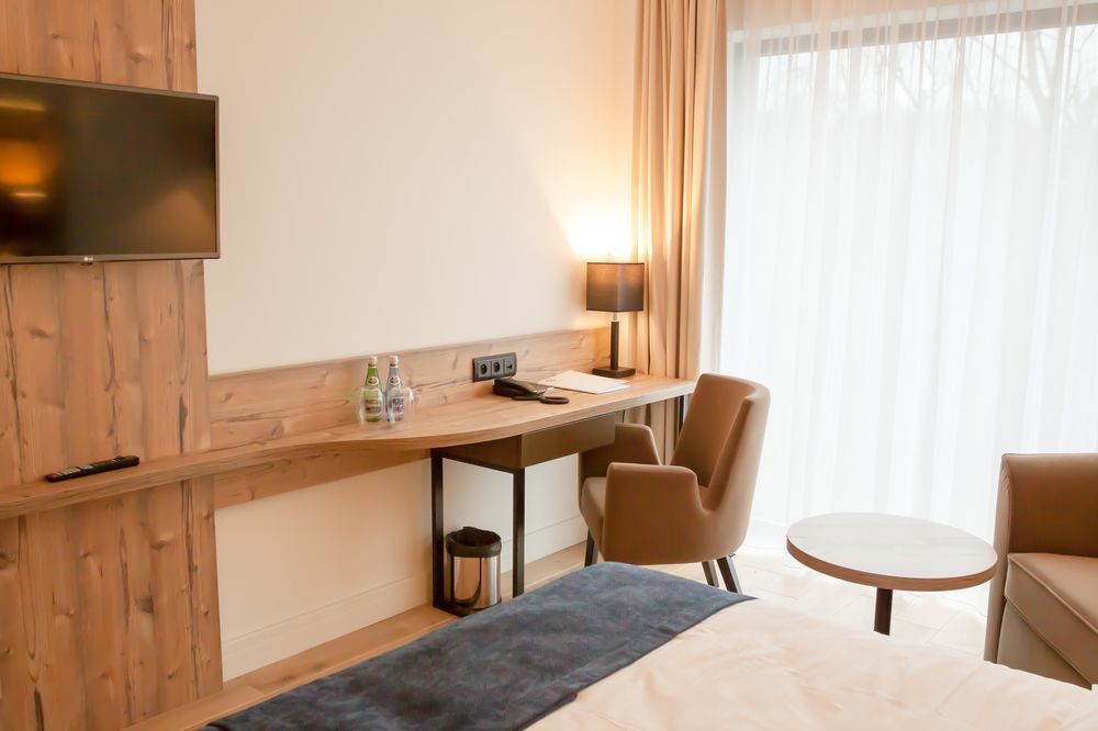 - Hotel, Conference & Sopot