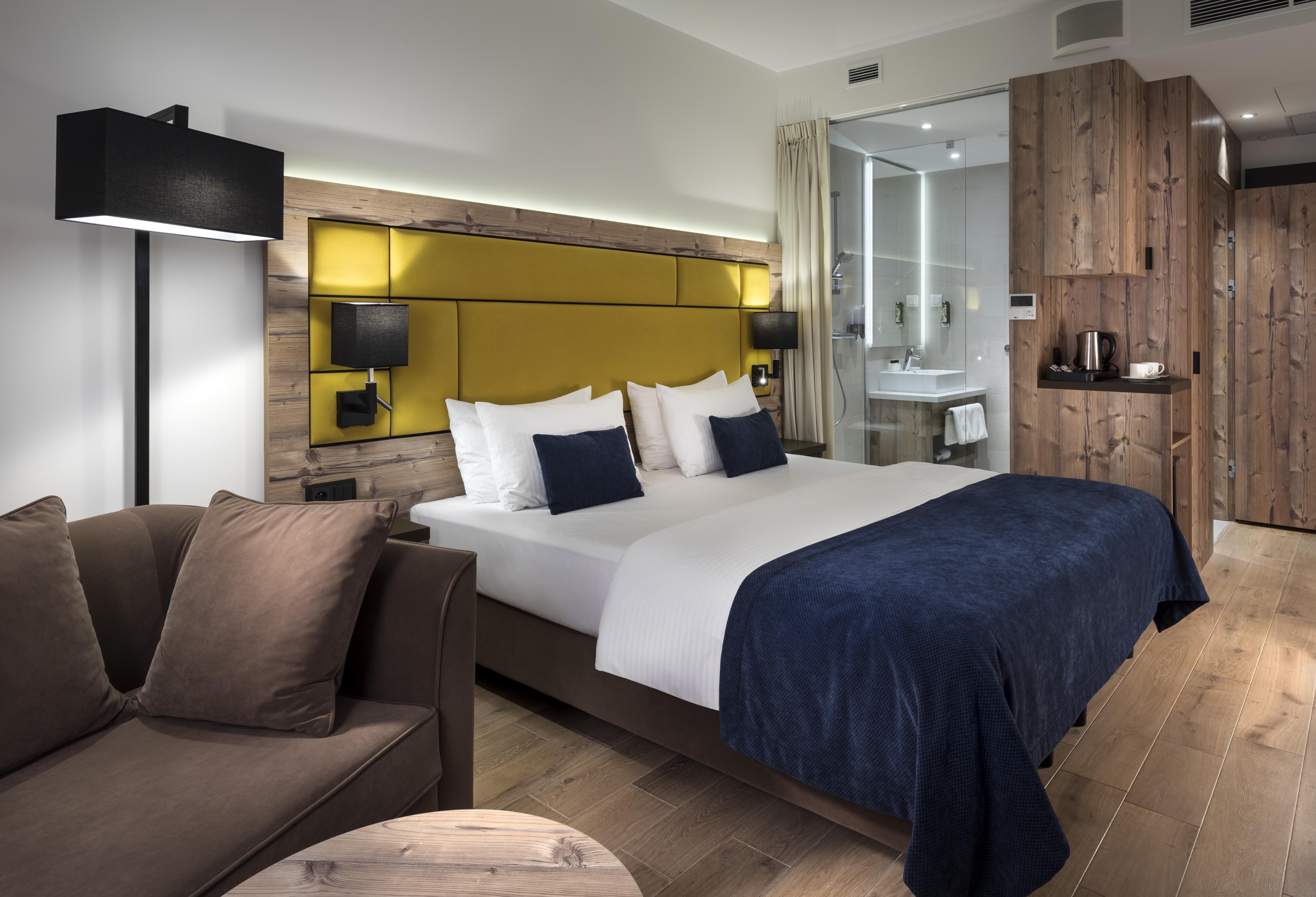 Hotell - Hotel, Conference & 4*